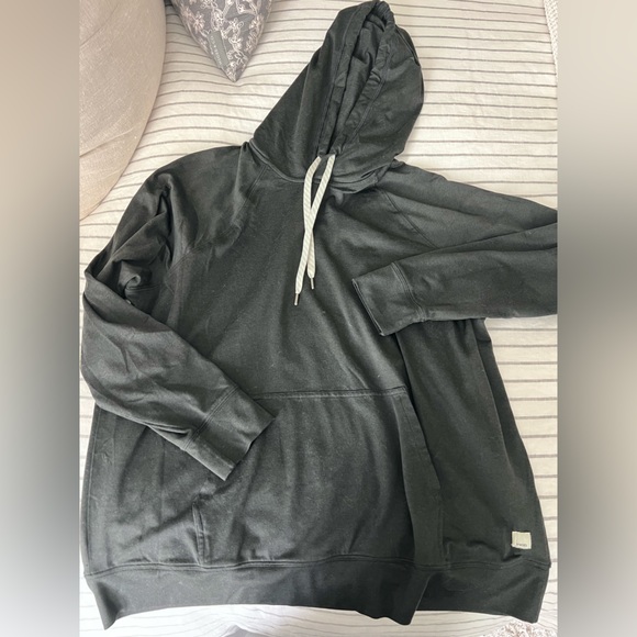 Vuori Tops - Vuori Halo Oversized Hoodie